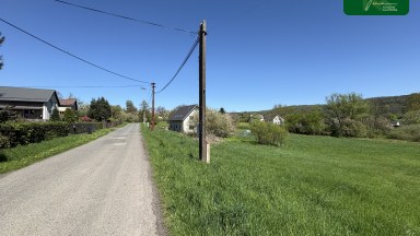 Prodej krásného stavebního pozemku ve Volfarticích (okr. Česká Lípa)